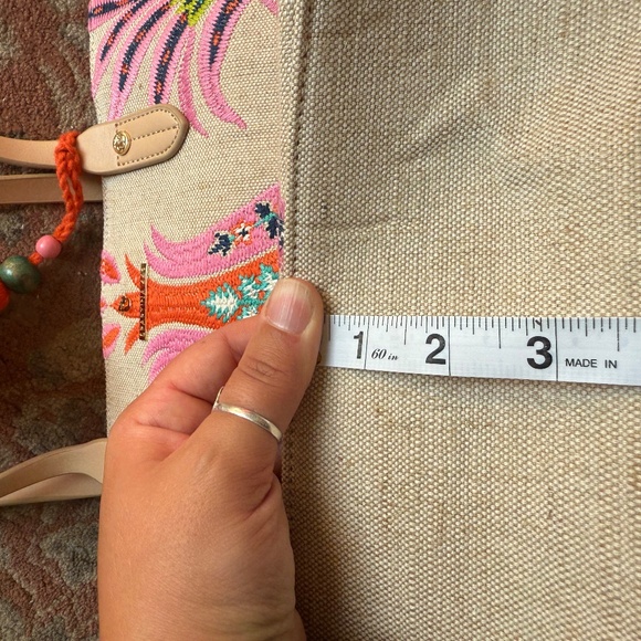 Spartina 449 Kaia Pineapple Box tote - Picture 12 of 13